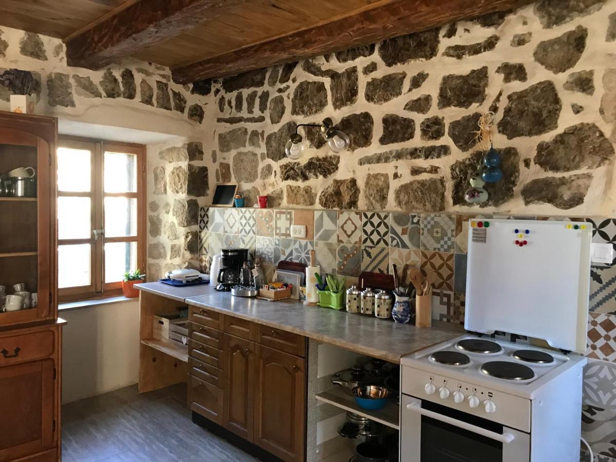Holiday Home Klaic - Kids Friendly Gruda Bagian luar foto