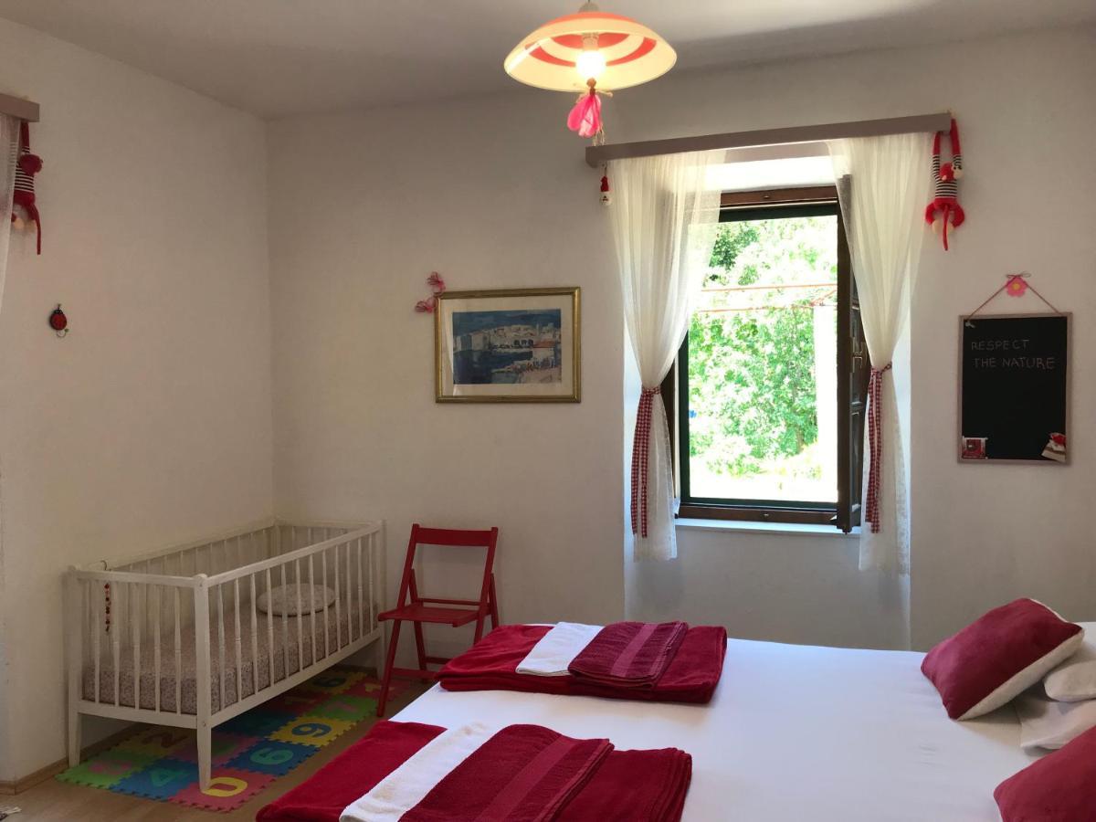 Holiday Home Klaic - Kids Friendly Gruda Bagian luar foto